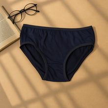 Load image into Gallery viewer, Pack of Basic Underwears
